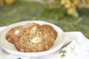 macadamia and wattleseed biscuits