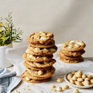 One bowl macadamia nut cookies