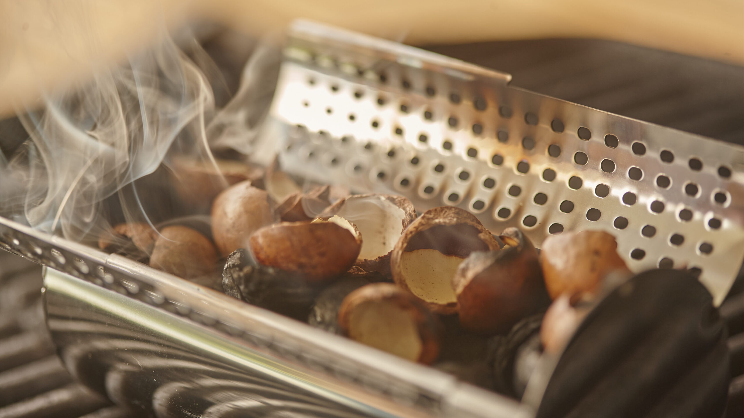 Step by step guide to smoking macadamia nuts