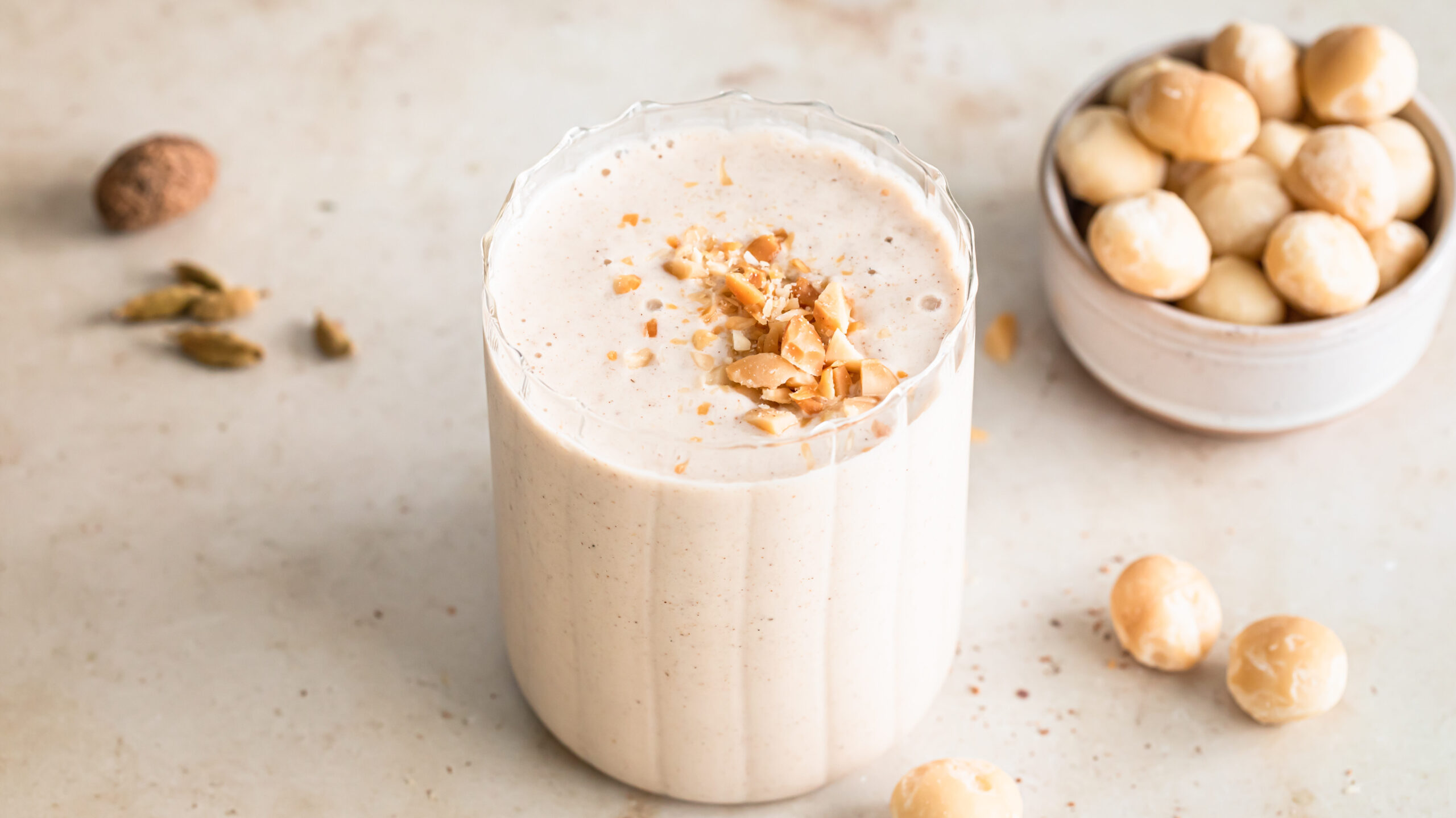 Vanilla Chai Macadamia Smoothie recipe