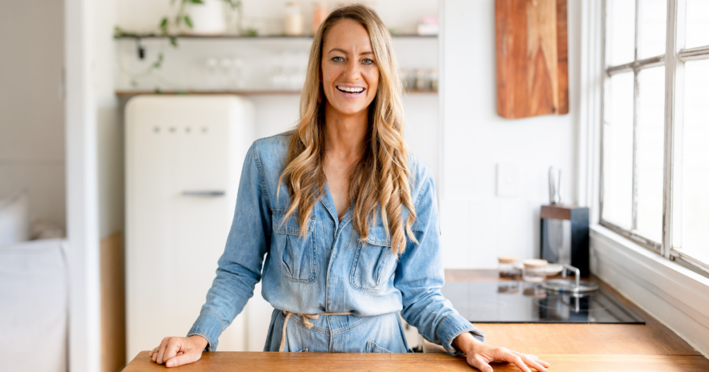 Mindy Woods cooking with macadamia nuts