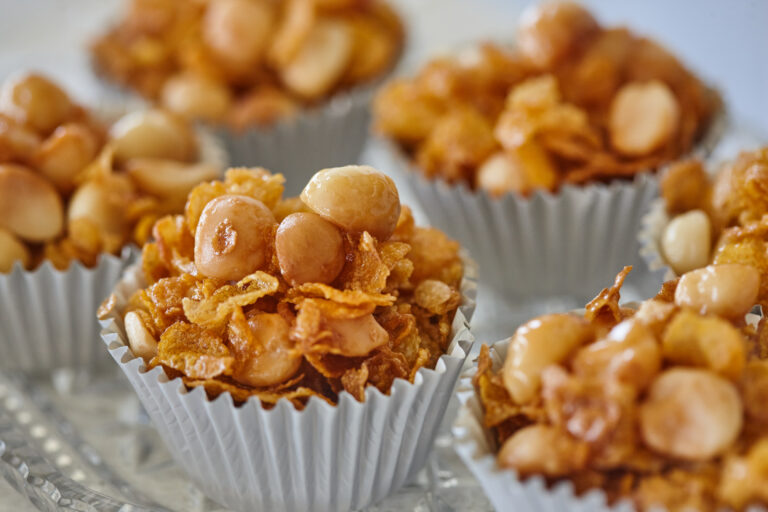 Macadamia honey joys