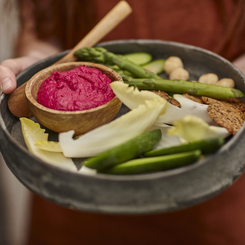 Roasted beetroot and macadamia spread