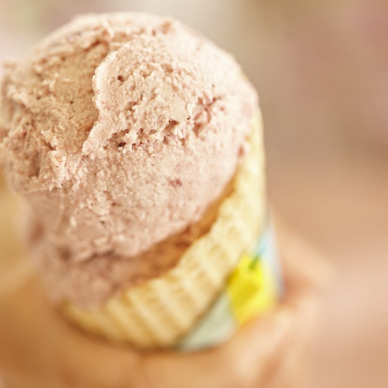 1711 Strawberry macadamia milk vegan 'ice cream' (41)