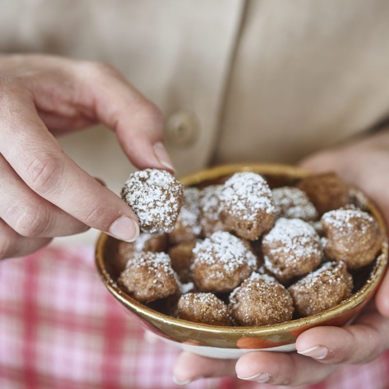 2110 Christmas spiced macadamias (24)