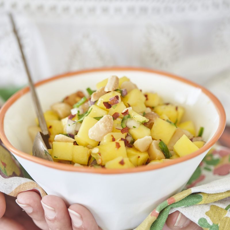 2110 Macadamia and mango salsa (8)