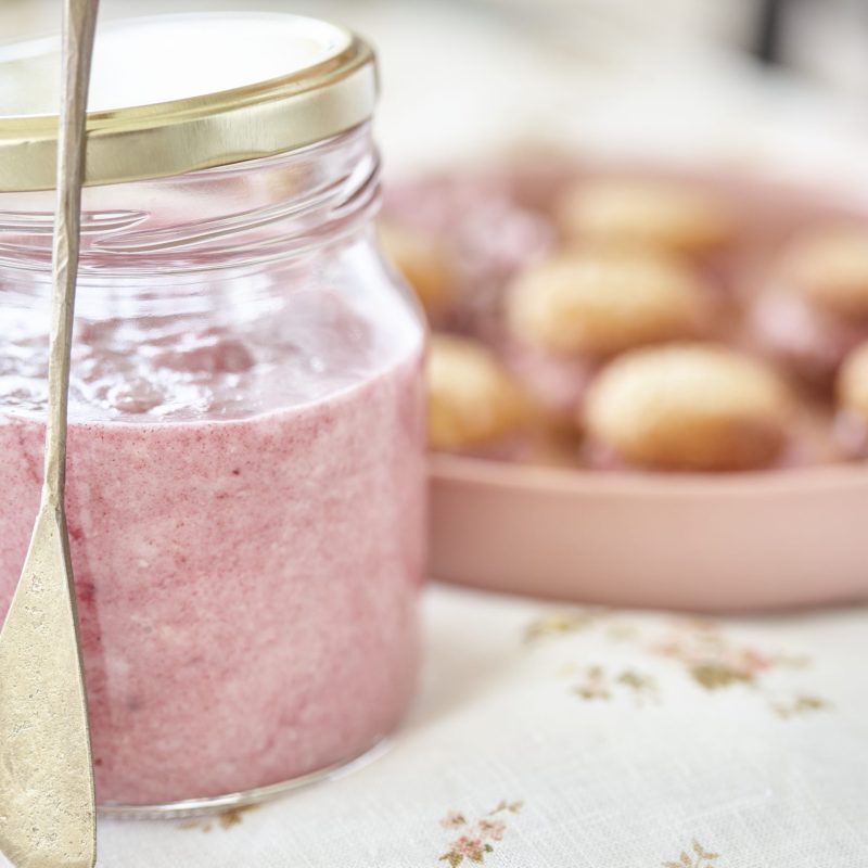 Raspberry and macadamia butter