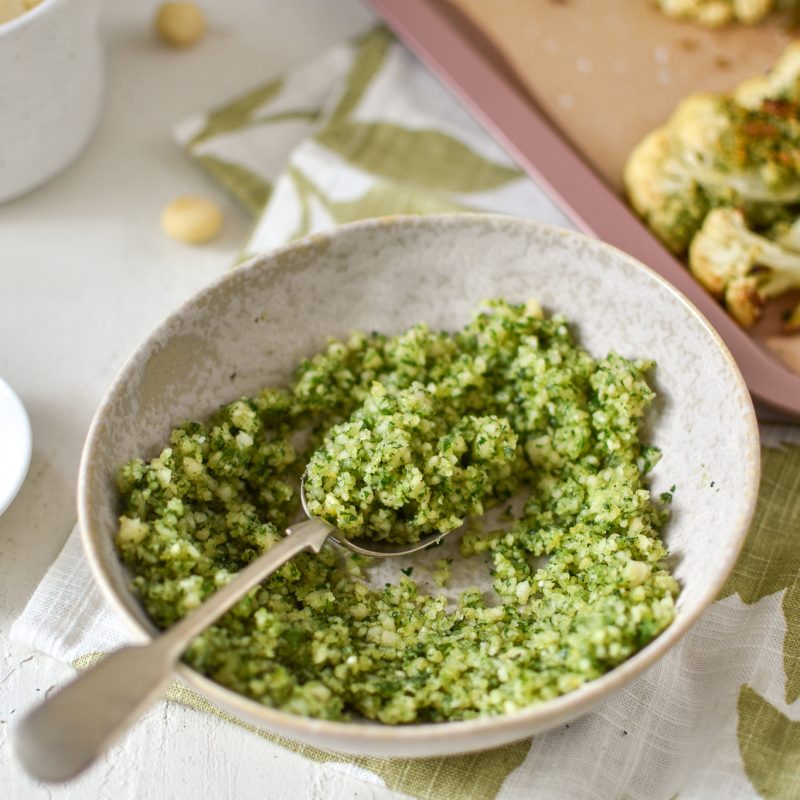 2308 Let’s make herb & garlic macadamia crumb with roasted cauliflower steaks (2)