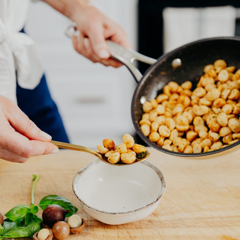 AUSTRALIAN MACADAMIAS + GIAAN ROONEY