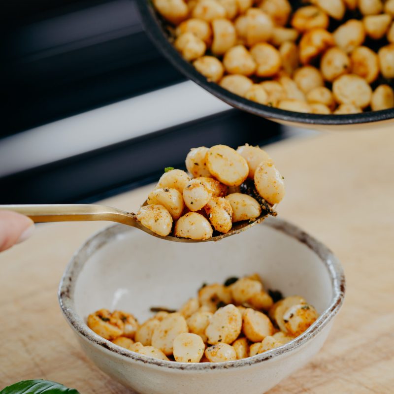 AUSTRALIAN MACADAMIAS + GIAAN ROONEY