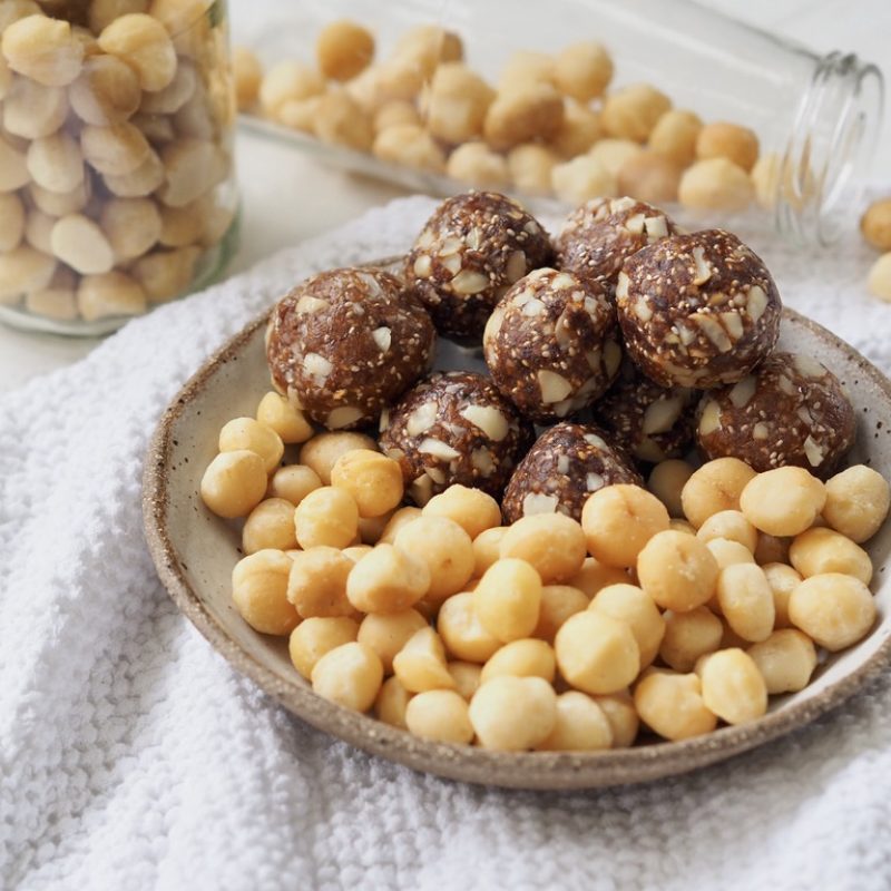 Healthy snack of macadamia nuts