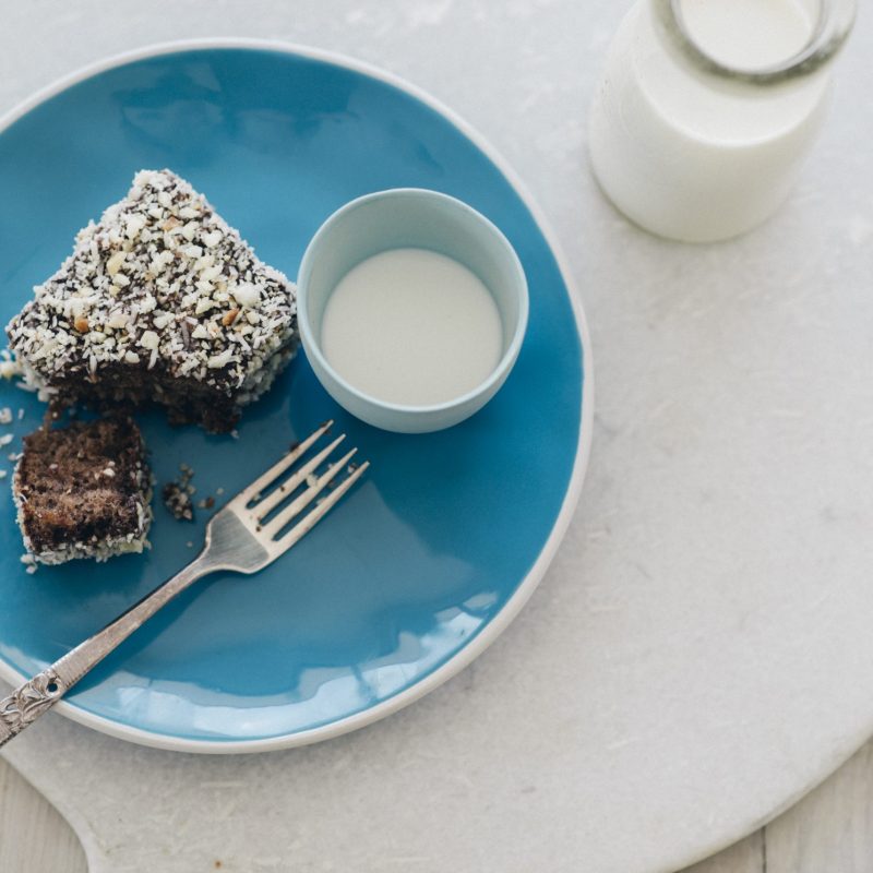 Macadamia chocolate lamingtons 2