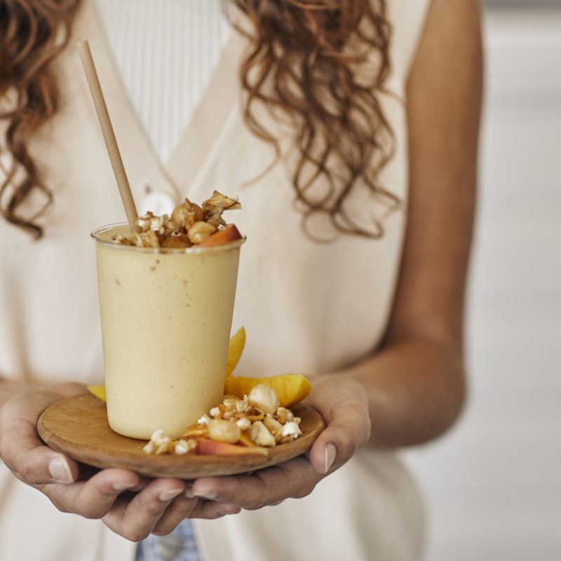 Summer-smoothie-with-macadamia-sprinkles-2-copy-scaled