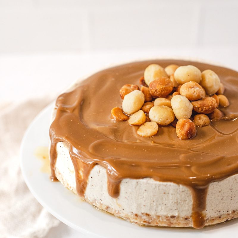 macadamia ice cream cake